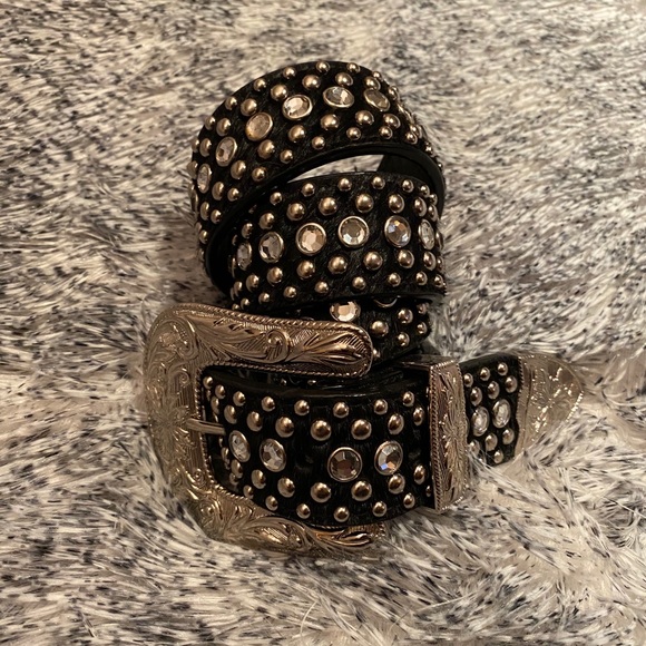 🌜Rhinestone Cowgirl Belt🌛 - Picture 3 of 10